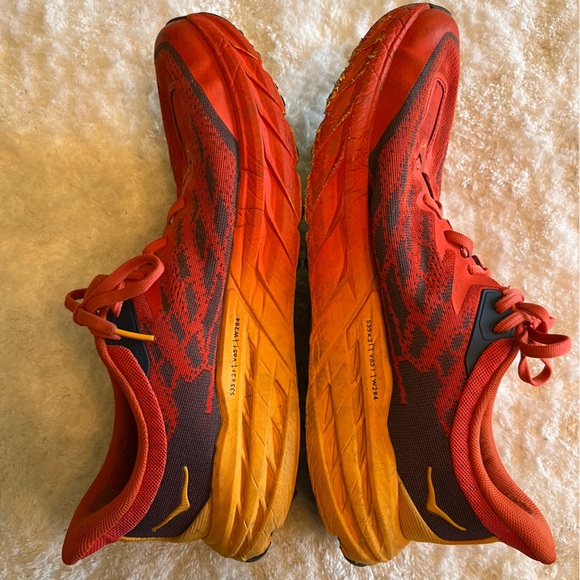 Hoka One One Speedgoat 5 Wide Size 11EE - Picture 6 of 9